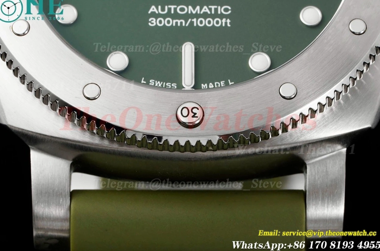 SS VSF Verde P900 RU Submersible 42mm PAM1055 Milit Green 0412